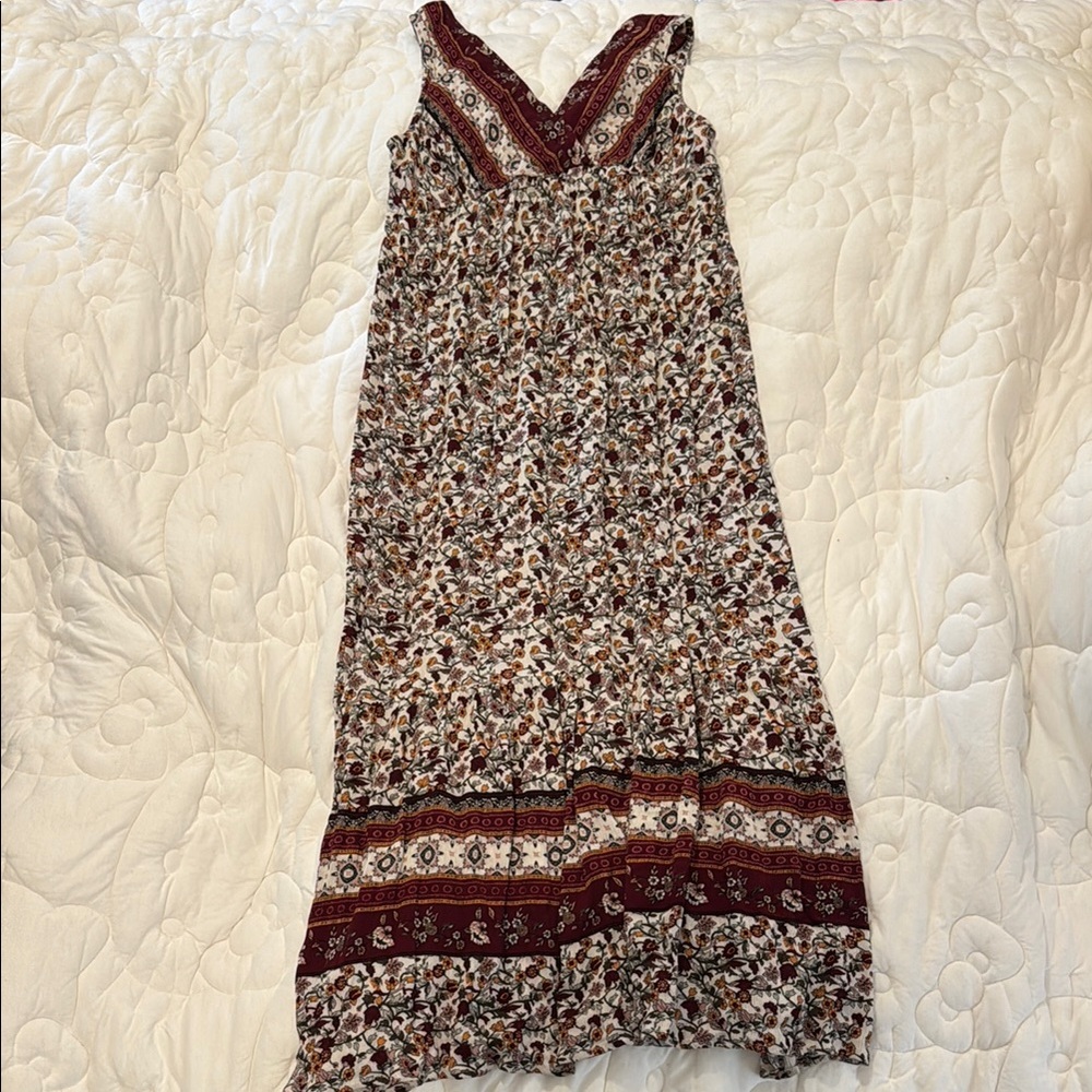 Knox Rose Cream and Red Printed Sleeveless V-Neck Sundress